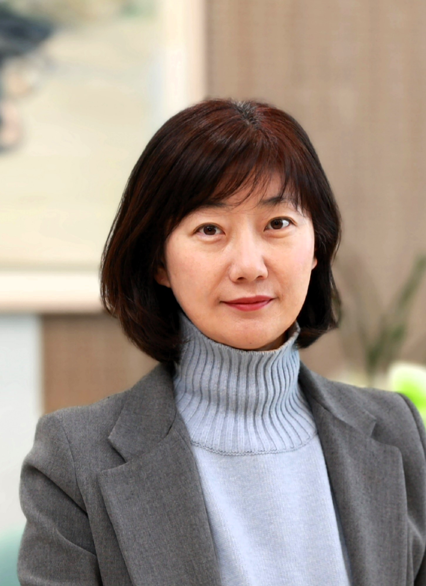 한국복식학회 회장 이 유 리